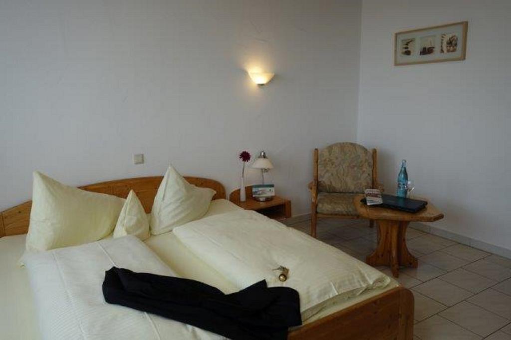 Eichenhof Hotel Gbr آيسلينغن المظهر الخارجي الصورة